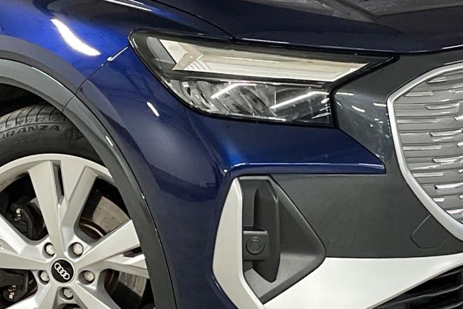 AUDI Q4 E-Tron Photo 19