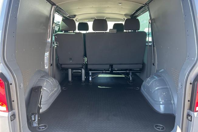 Volkswagen Transporter Photo 12