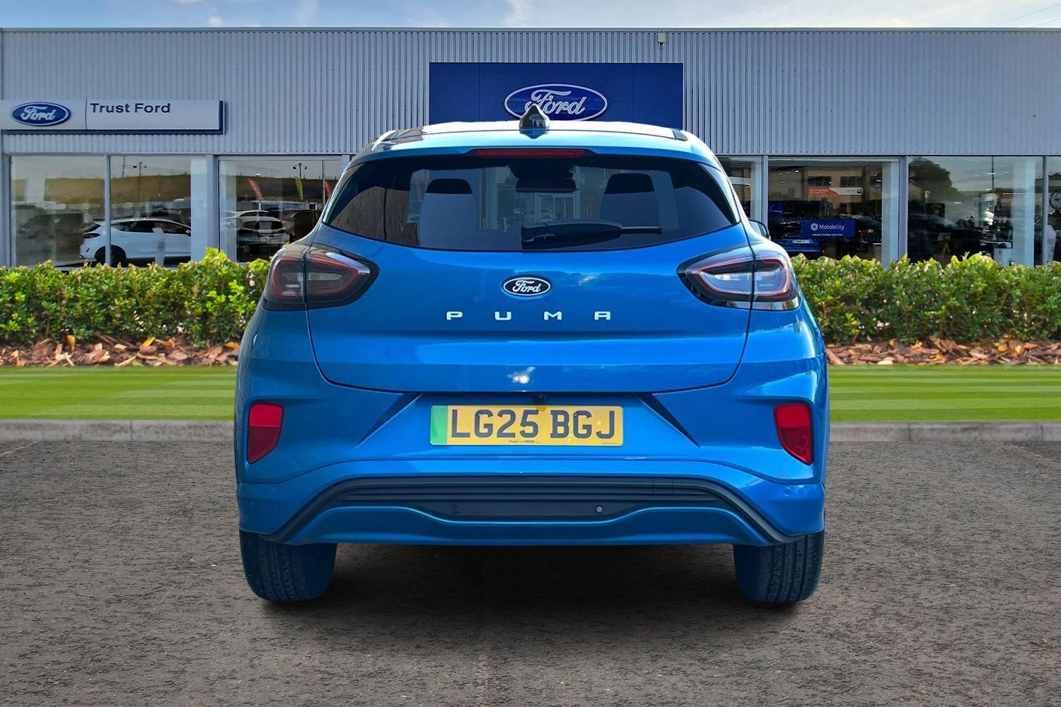 Ford PUMA Photo 6