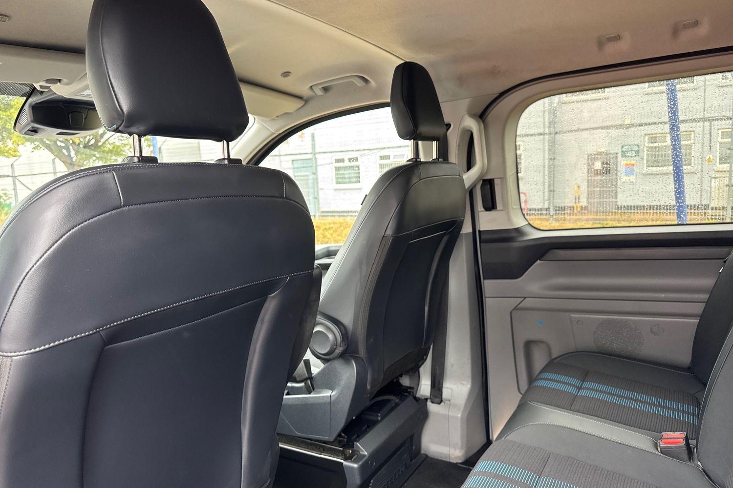 Ford TRANSIT CUSTOM Photo 14