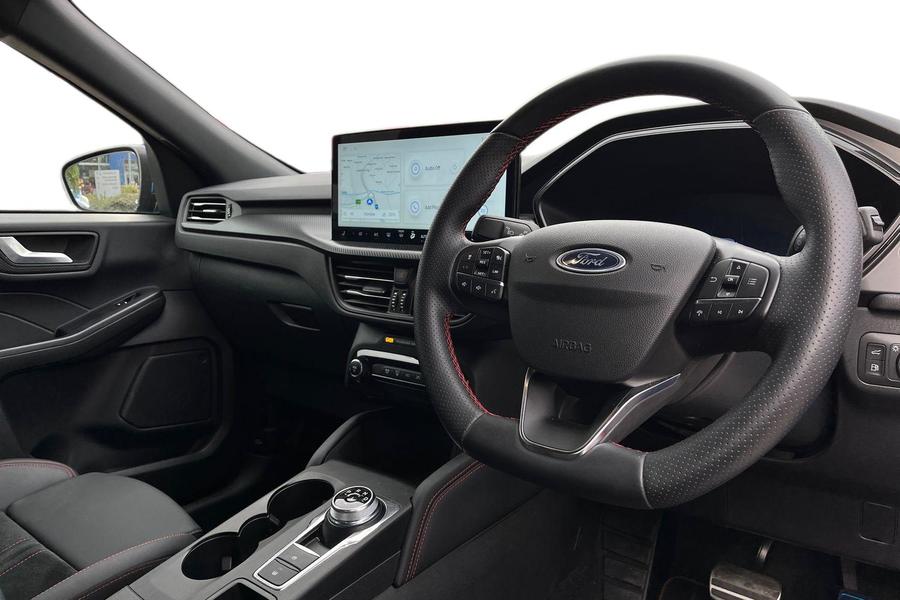 Ford Kuga Photo autoimg-ebc51bd57883f0a91703e218711b90512d4274f1.jpg