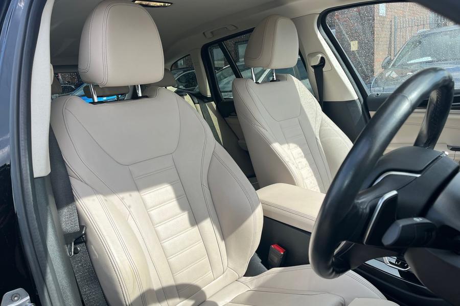 BMW X3 Photo autoimg-ebc5a42caad826cfe9e67d2833e84c3094a62867.jpg