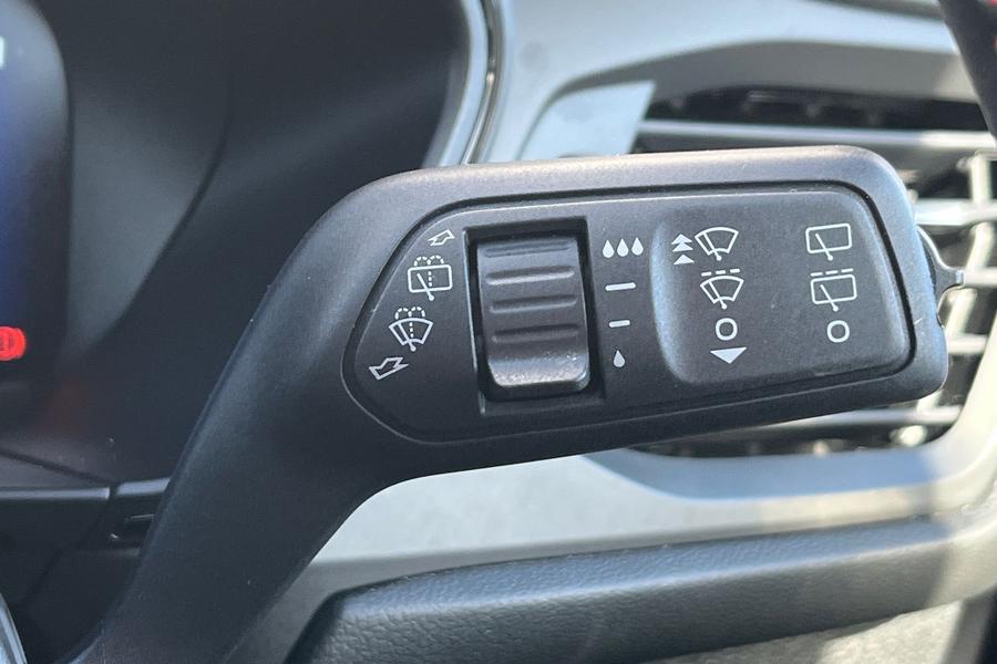 Ford FOCUS Photo autoimg-ebc61cccdab3f61ef250570e6bb7ce631a26d33e.jpg