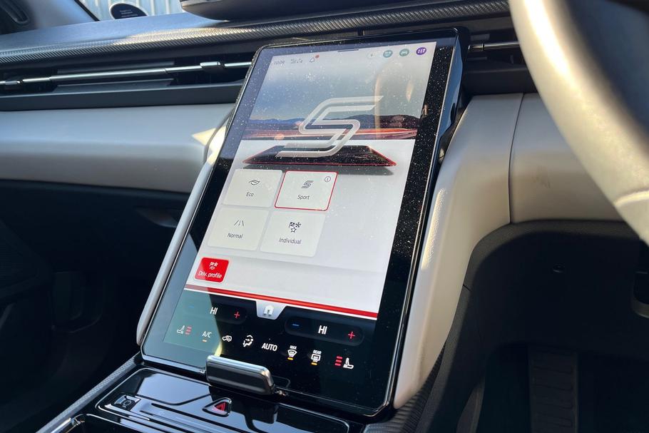 Used Ford Explorer 30