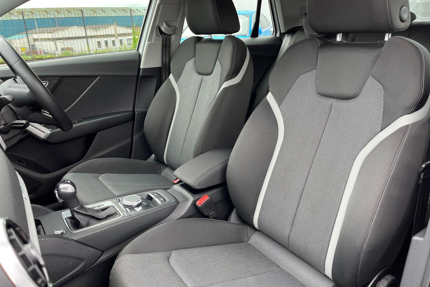 Audi Q2 Photo 18