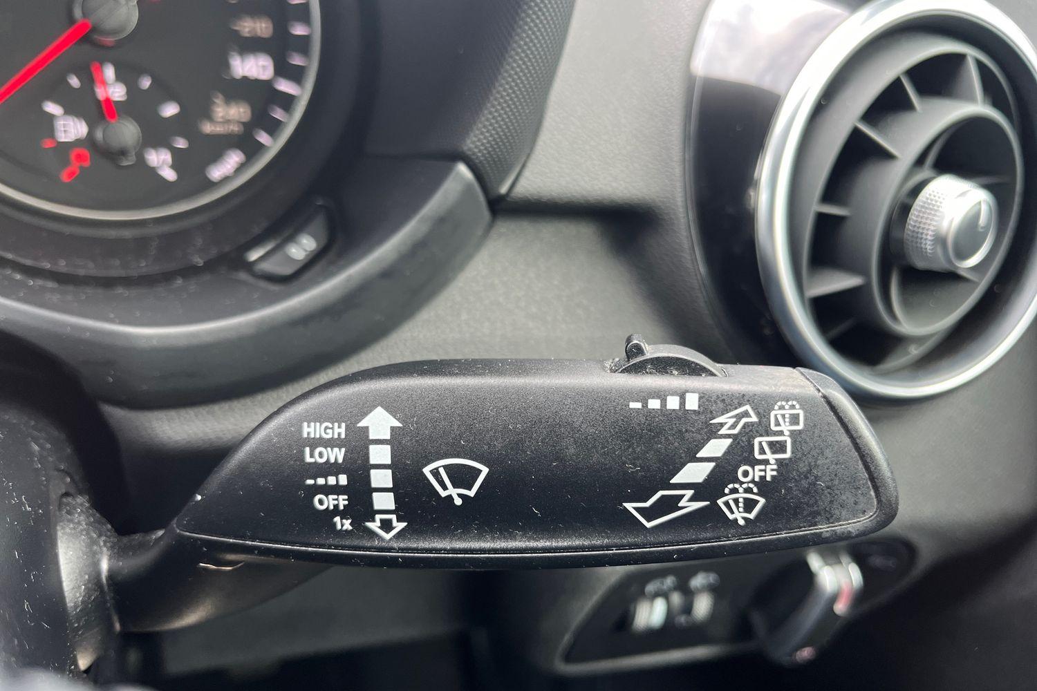 Audi A1 Photo 14