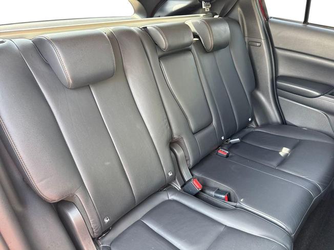 MITSUBISHI Eclipse Cross Photo 9