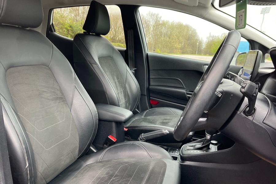 Ford FIESTA Photo autoimg-ebda70e5a378bdbed4108eda3d4f2bd74d8d44d8.jpg