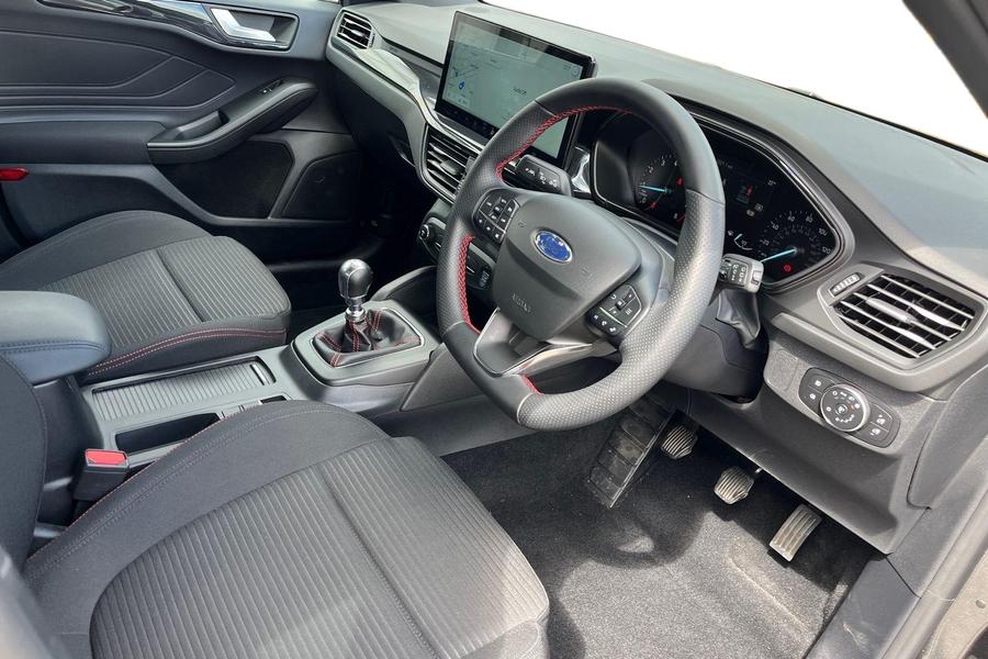 Ford Focus Photo autoimg-ebdd2afa8280394891040101631c09feecd4e780.jpg
