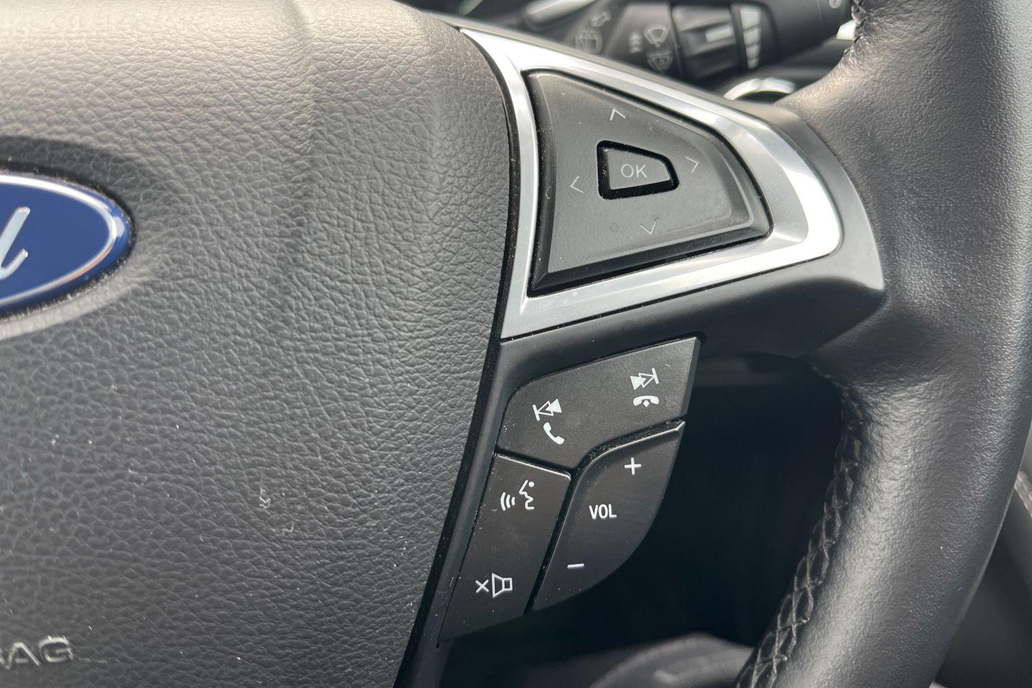 Ford GALAXY Photo 29