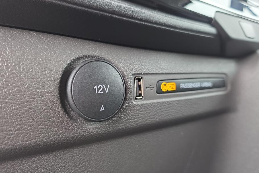 Used FORD TRANSIT WN75GVR 17