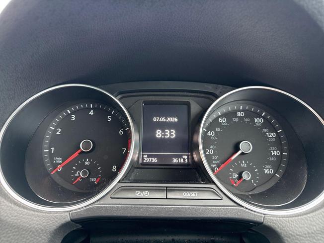 VOLKSWAGEN Polo Photo 10