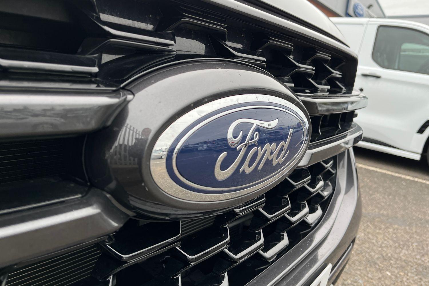 Ford RANGER Photo 24