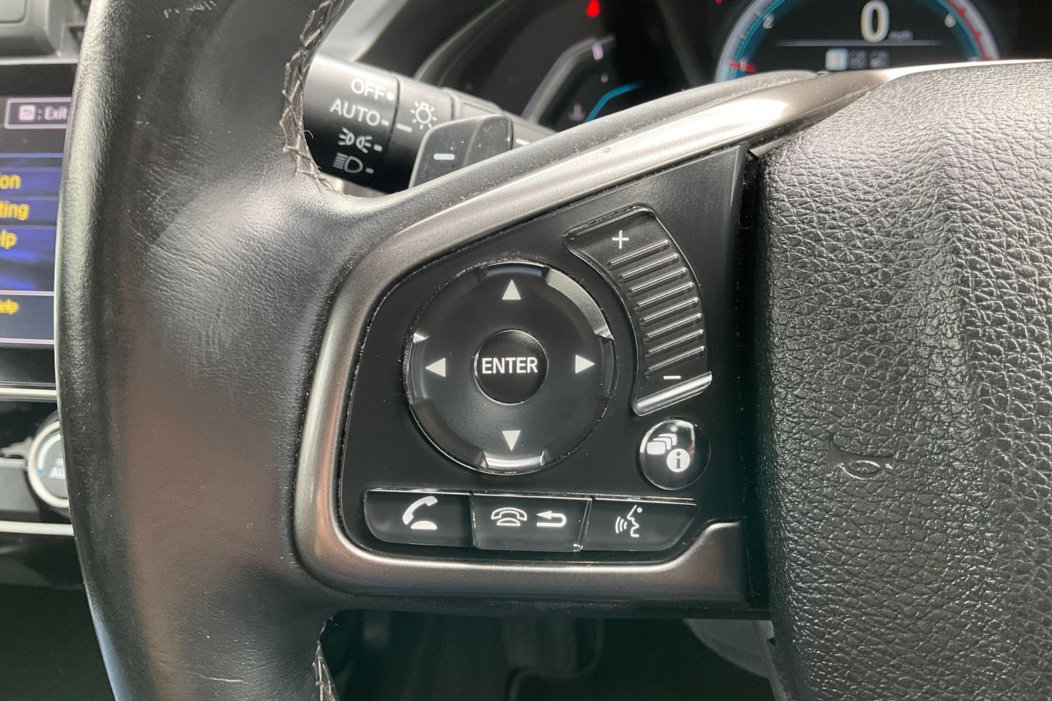 Honda CIVIC Photo 28
