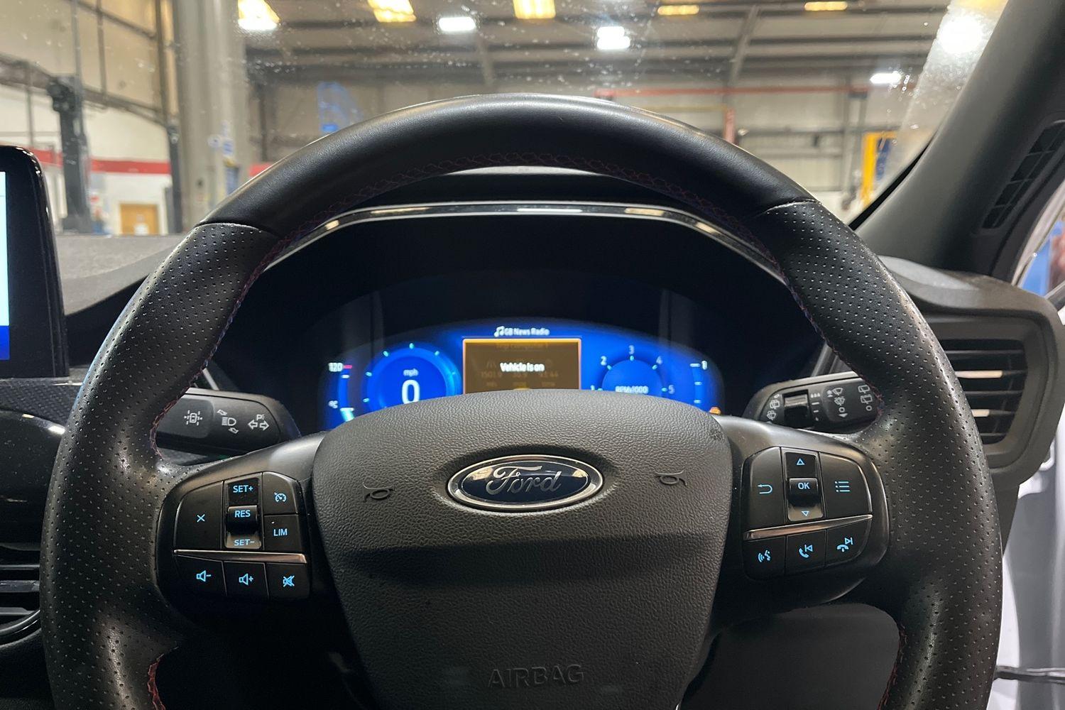 Ford KUGA Photo 11