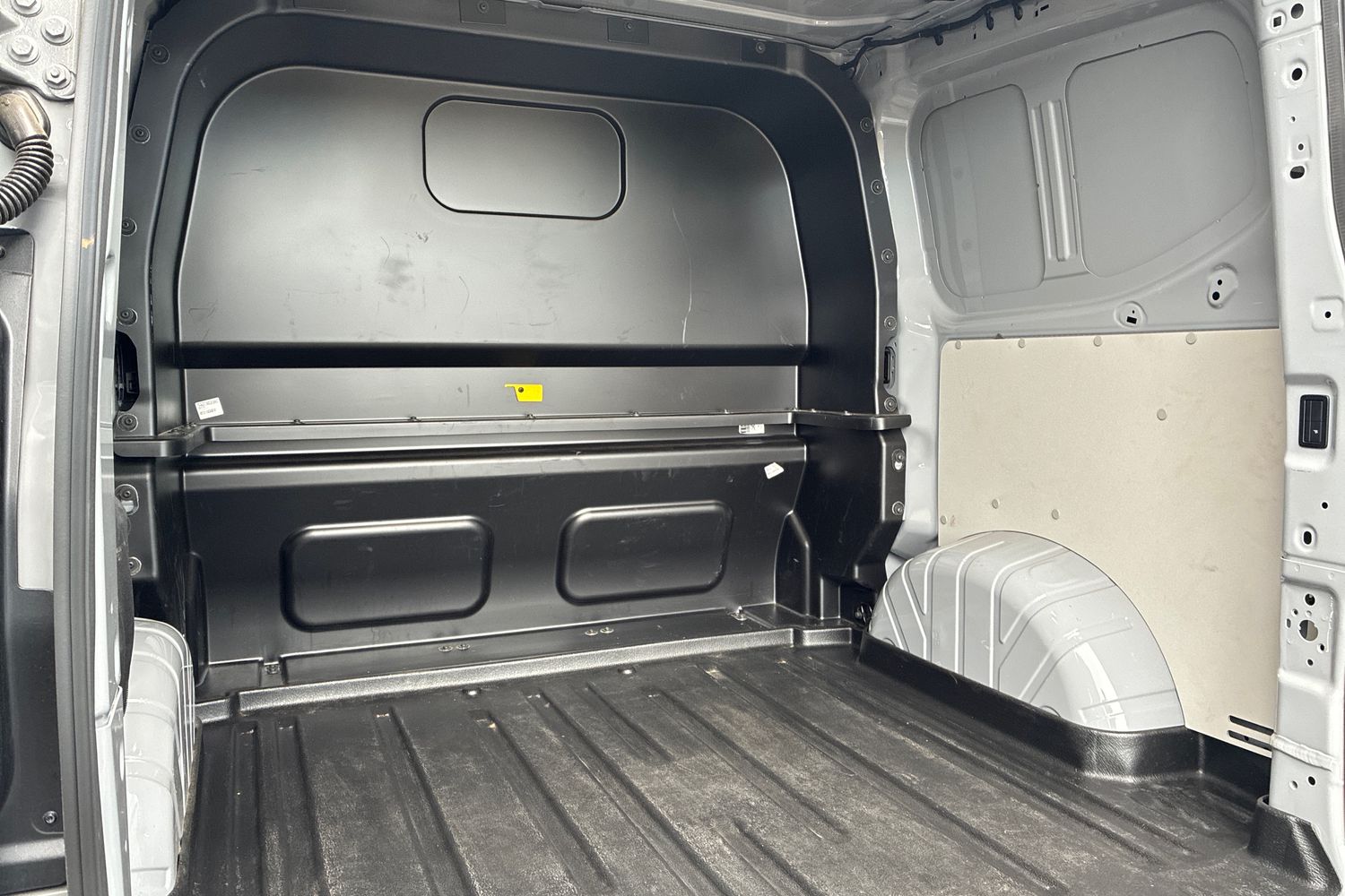 Ford TRANSIT CUSTOM Photo 3