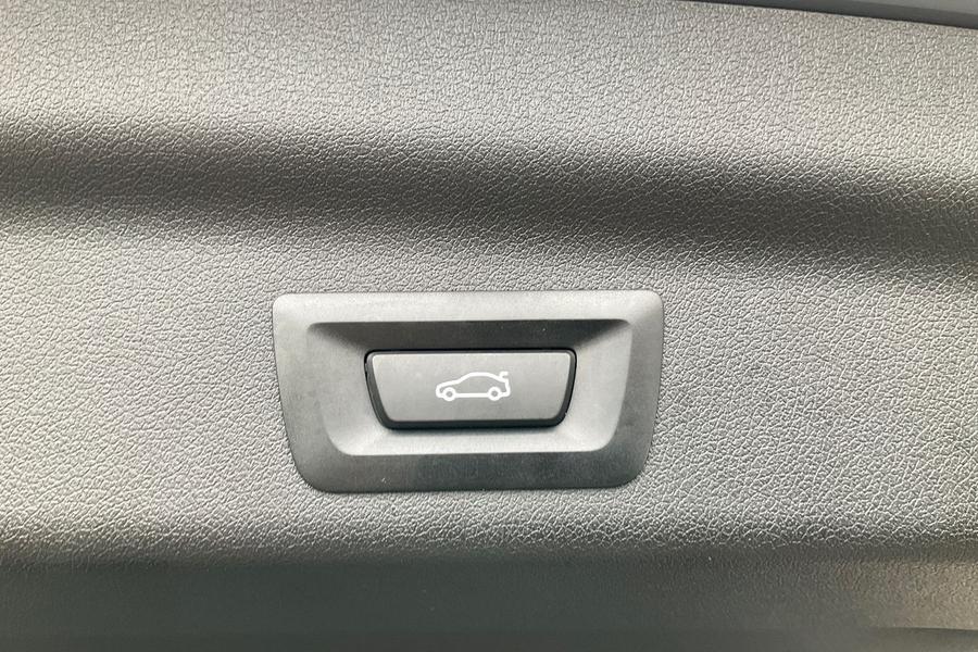 BMW X1 Photo autoimg-ebefba99a2205bc1258278c973bc6179683356f4.jpg