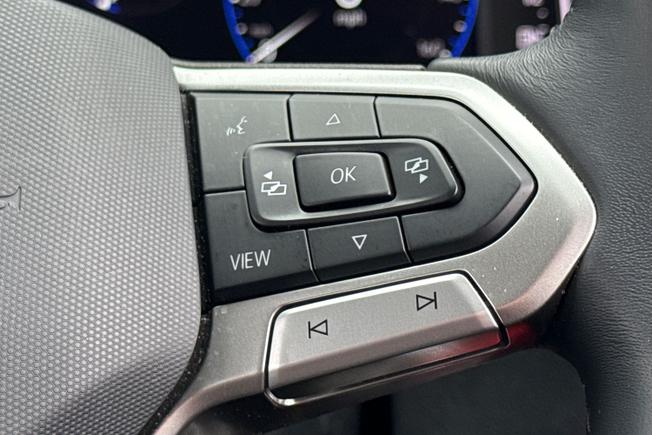 VOLKSWAGEN T-Cross Photo 17