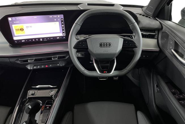 AUDI Q3 Photo 11