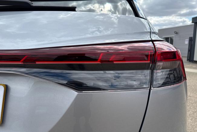 Audi Q4 Photo 18