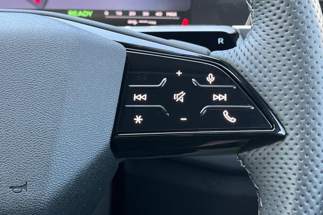 AUDI Q3 Photo 17