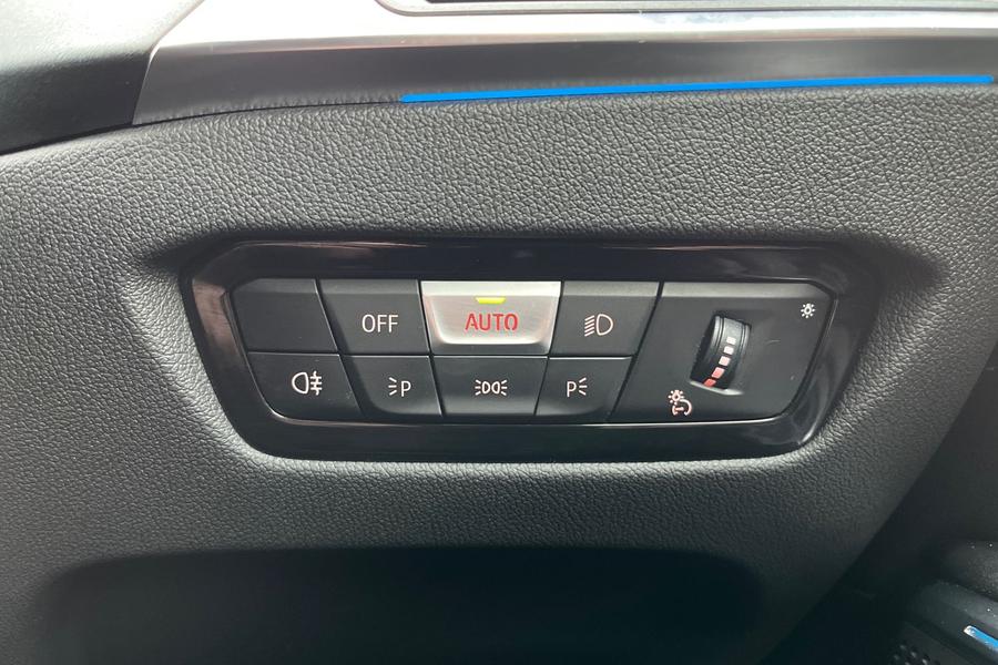 BMW 3 SERIES Photo autoimg-ebf6507828be91396755de5adbf80f0d2a34320e.jpg