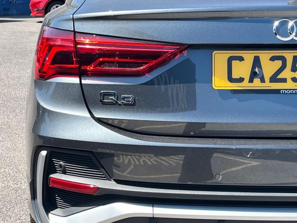 Audi Q3 Photo autoimg-ebf9a0144505ea3e4547d8313386882b0b9e604f.jpg