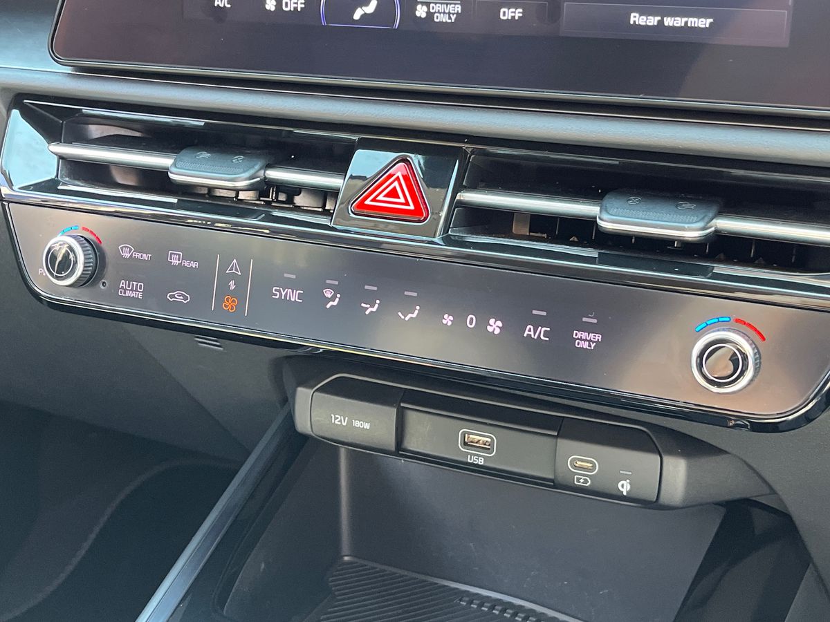 Kia Niro Photo 12