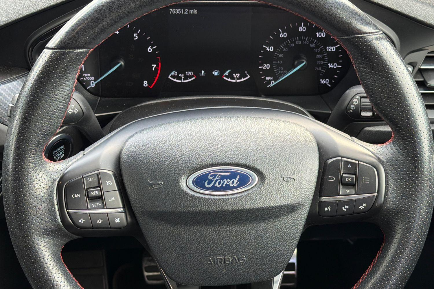 Ford FOCUS Photo 11