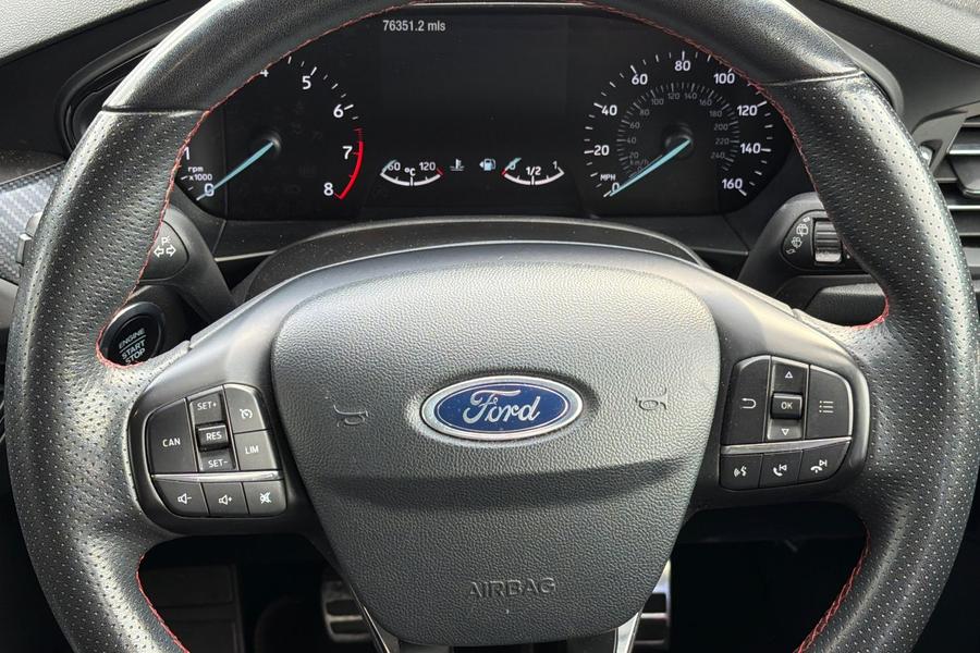 Ford FOCUS Photo autoimg-ebfeb958d21e04e24a68443e65365d811ef5e284.jpg