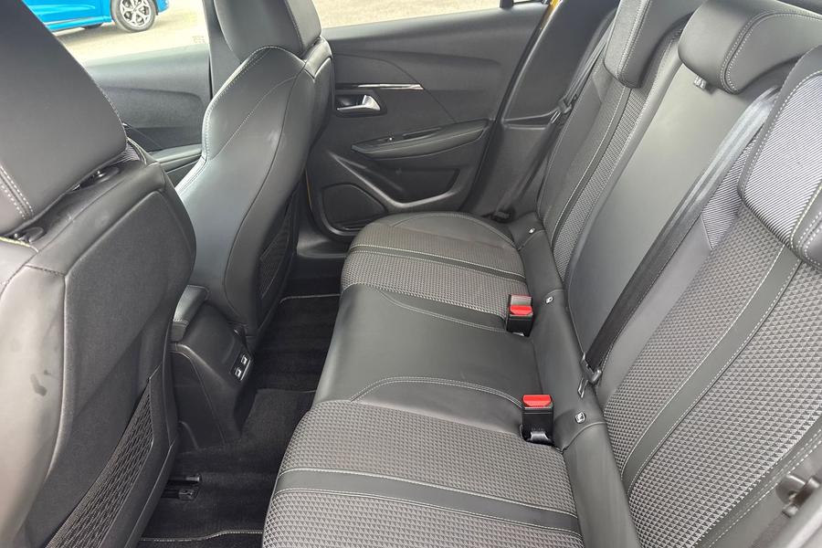 Peugeot 208 Photo autoimg-ec017322f575b5d71b57d4092601fa5f3fc3e8db.jpg