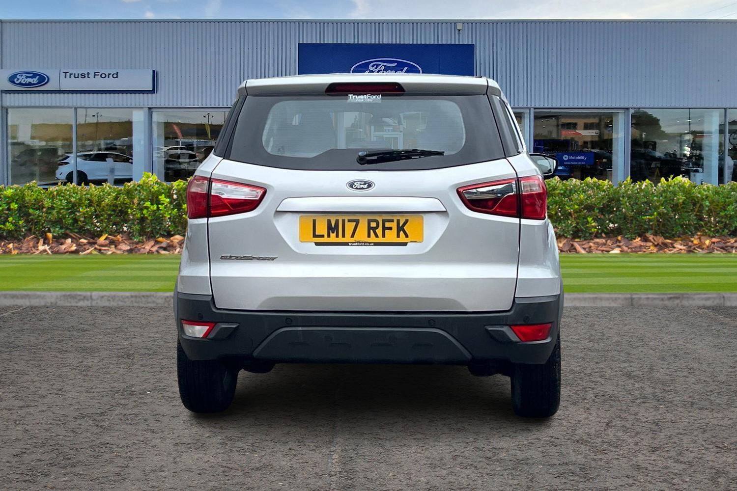 Ford EcoSport Photo 6