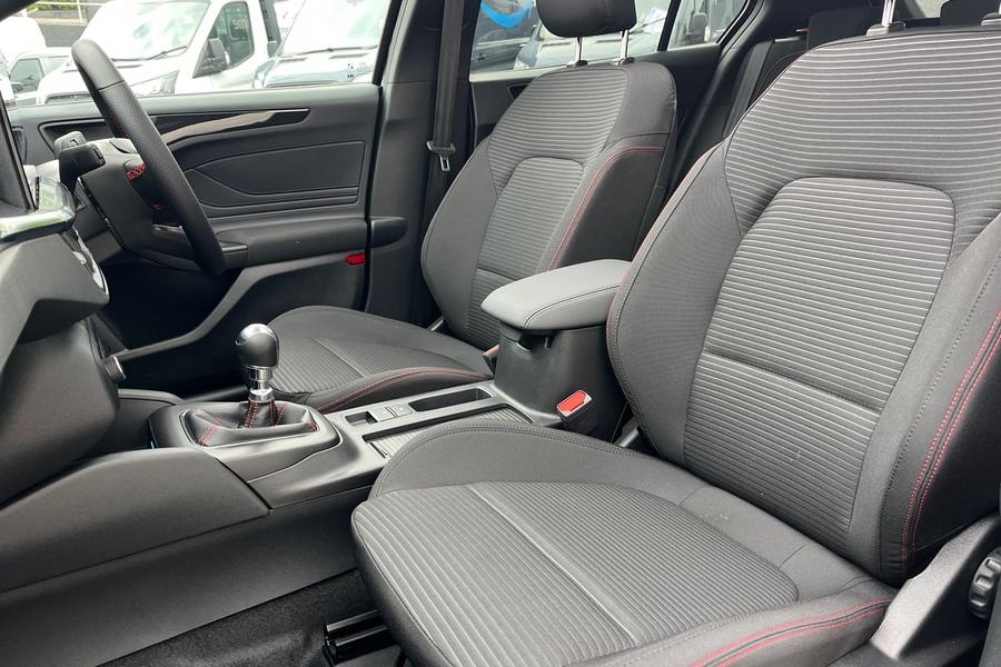 Ford Focus Photo autoimg-ec01ebc08590f365eb843fb199695296c8d8492b.jpg