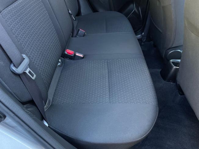 SUZUKI Swift Photo 31