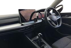 VOLKSWAGEN Golf Photo 2