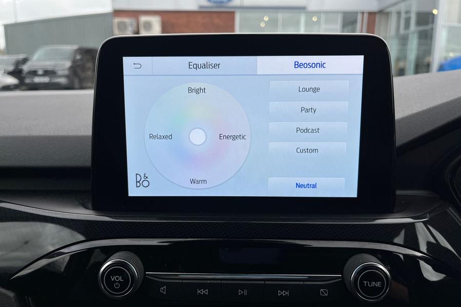 Ford KUGA Photo autoimg-ec068b57a31a95ca414b007607e7750719c58578.jpg
