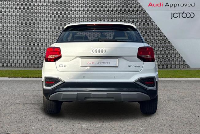 AUDI Q2 Photo 7