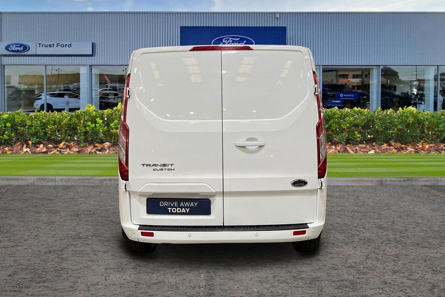 Used Ford TRANSIT CUSTOM MNZ1313 13