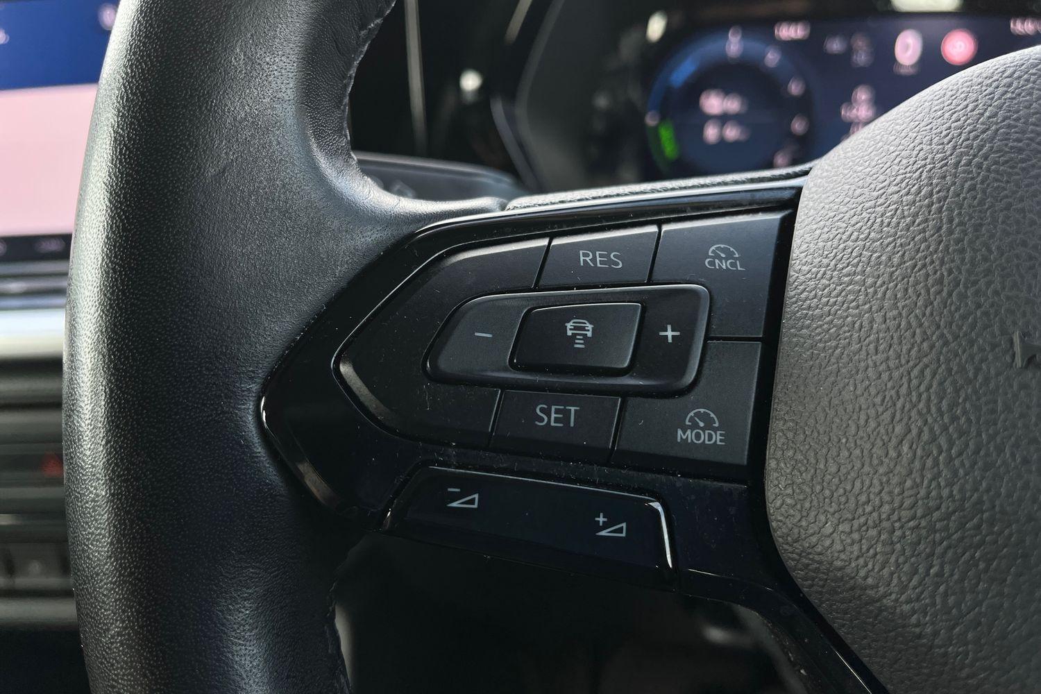 Ford TRANSIT CONNECT Photo 27