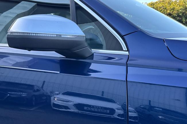 AUDI Sq7 Photo 20