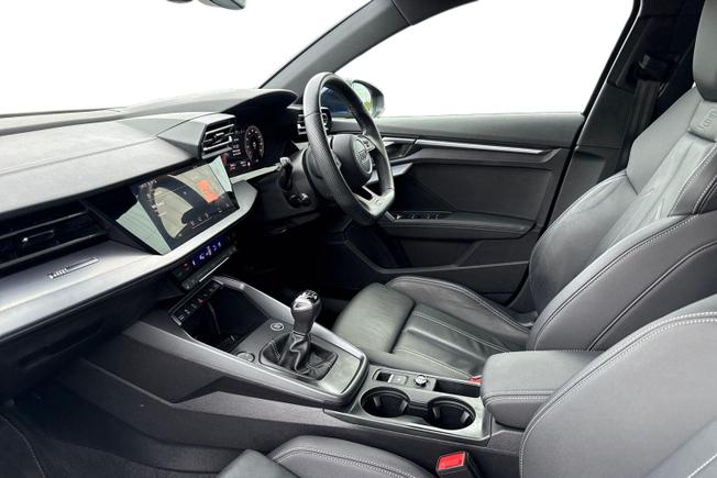 AUDI A3 Photo 2