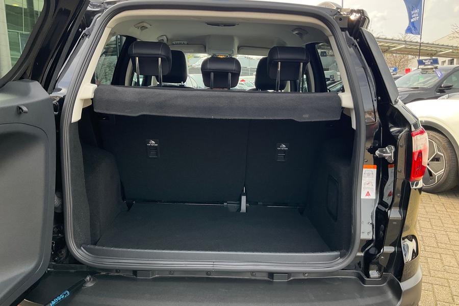 Ford EcoSport Photo autoimg-ec1cef04940b8983ac9727f0a9ecc6a0d5062999.jpg