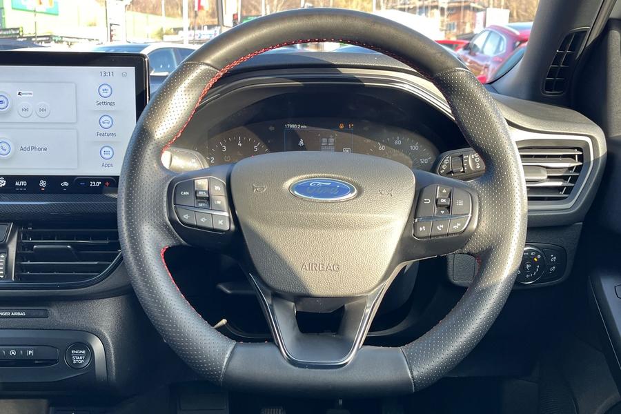 Ford Focus Photo autoimg-ec1fe67f0e256af8e6012ec2756f199918e02804.jpg