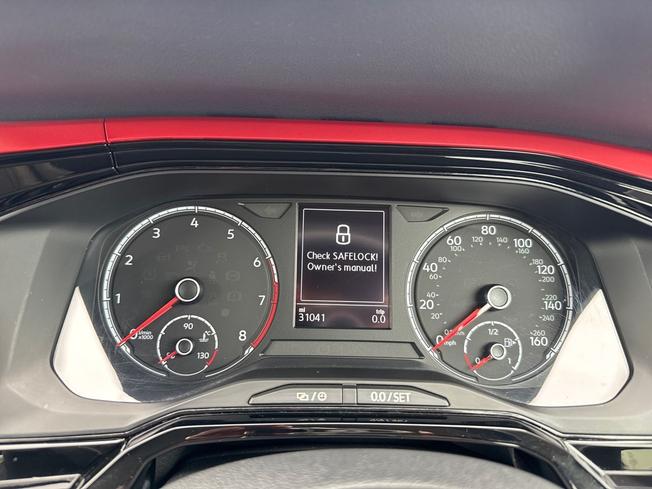 Volkswagen Polo Photo 15