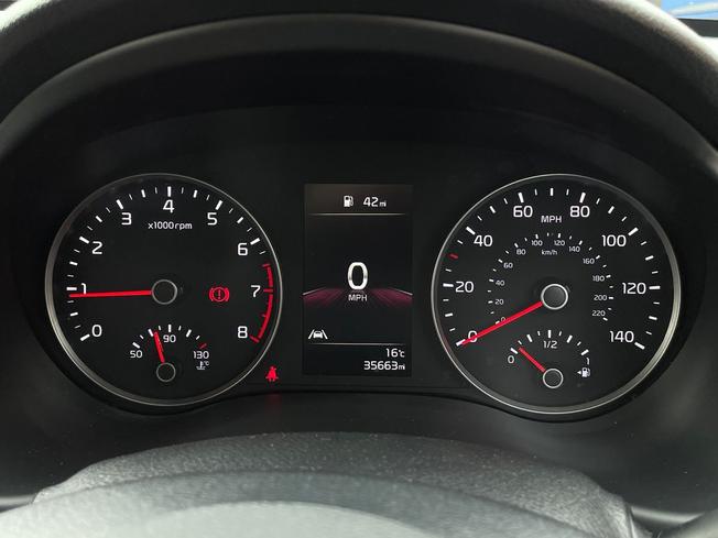 KIA Rio Photo 15