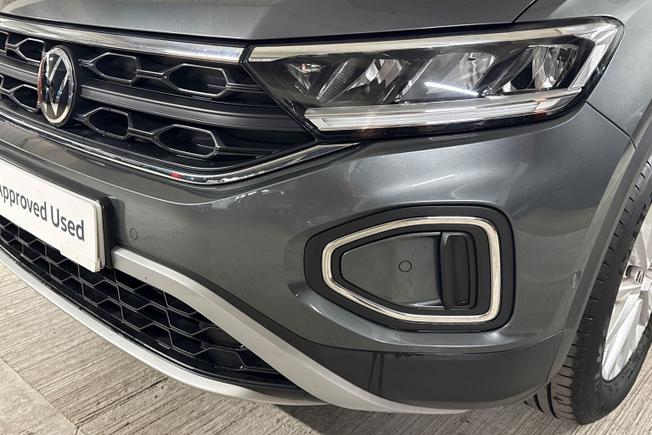 VOLKSWAGEN T-Roc Photo 35