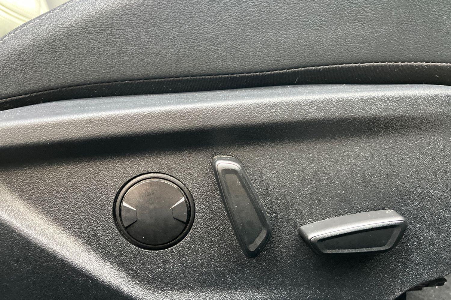 Ford FOCUS Photo 25