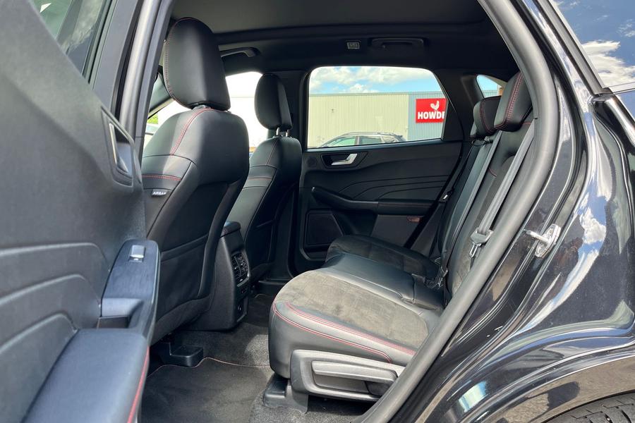 Ford KUGA Photo autoimg-ec291d3704a0c4988be3836b34451aa02ccd1022.jpg