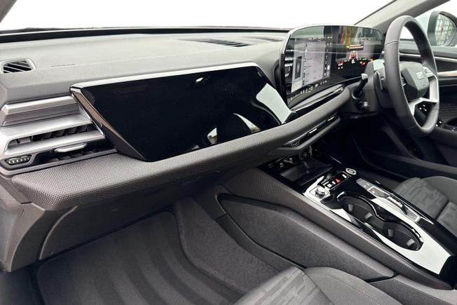 AUDI A5 Avant Photo 2