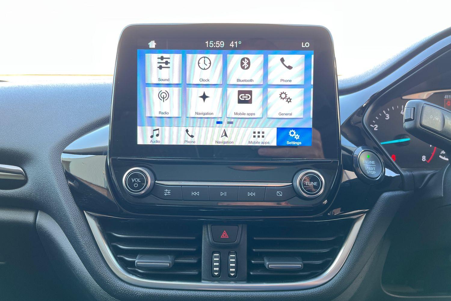 Ford Fiesta Photo 33